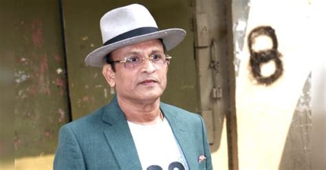 Actor Annu Kapoor Cheated Of Rs 4 36 Lakh In Online Fraud But 3 Lakhs