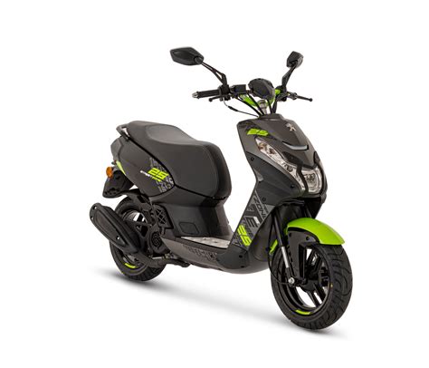 Motorrad Vergleich Peugeot Streetzone 10 Naked 2020 Vs Peugeot Kisbee