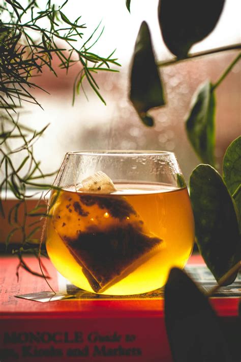Reading Tea Leaves Worldwide Decoupled Drivers Of Initial Litter