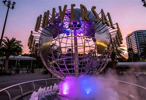 Universal Studios Hollywood To Hire Thousands Of New Team Members This