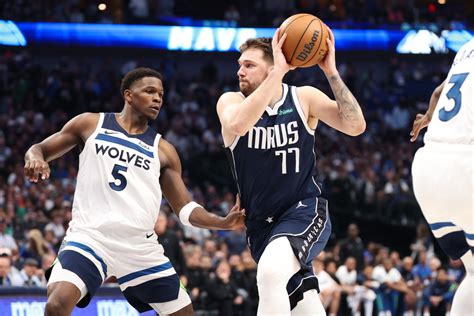 Luka Doncic NBA Analyst Compares Dallas Mavericks Star To Unlikely