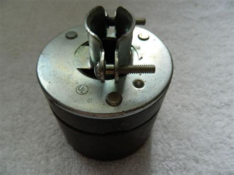 Buy Hubble 50 Amp Marine Recepticle 125250 Volts In Fort Lauderdale