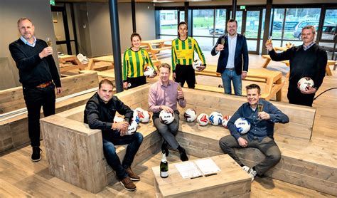 Graaf Willem Ii Vac In Kleding Van Sport Voorburg Adverteren