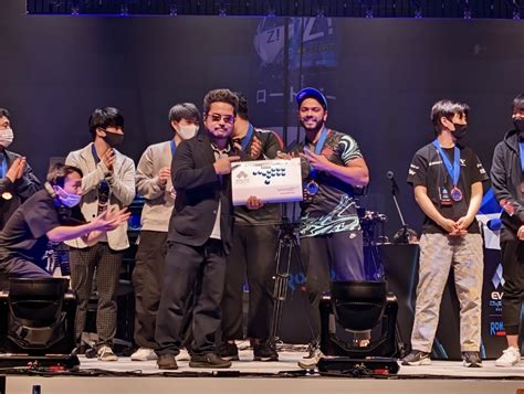 Pakistani Gamer Ash Wins Tekken Contest At Evo Japan