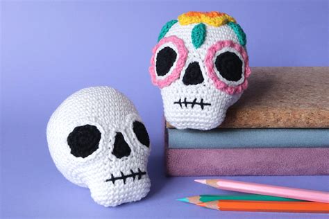 Free crochet skull pattern - Gathered