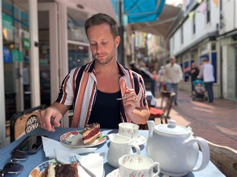 Gay Brighton Travel Guide 2025 Best Gay Hotels Bars And More The