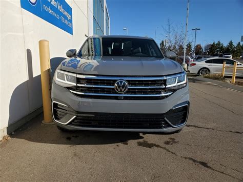 New 2023 Volkswagen Atlas Cross Sport 3 6L V6 SEL Premium R Line