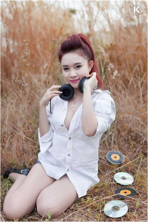 Bộ ảnh bán nude của DJ Vân Nude And Beauty