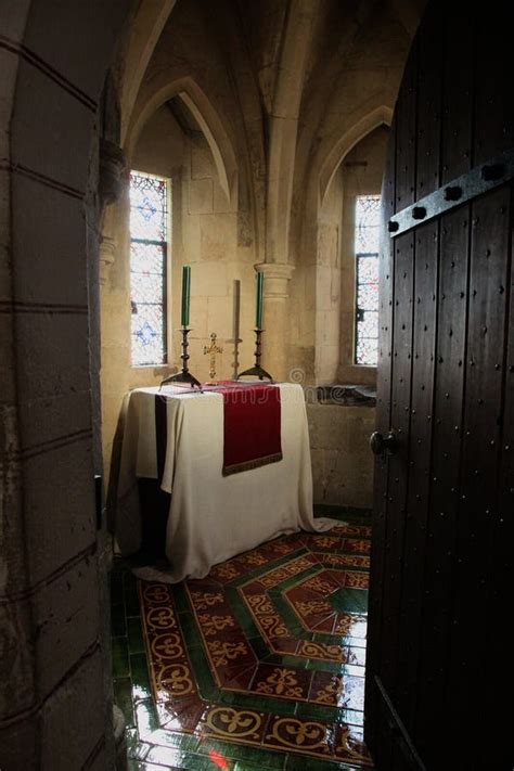 The Private Chapel in the London Tower Stock Photo - Image of saint ...