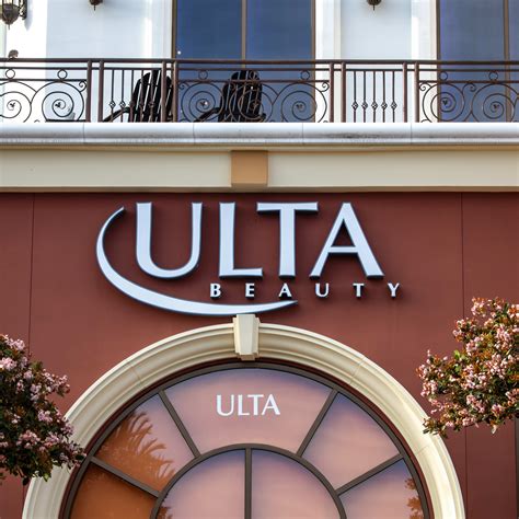 Reacher Season 2 (Prime Video): Cast, Release Date, Plot - Parade