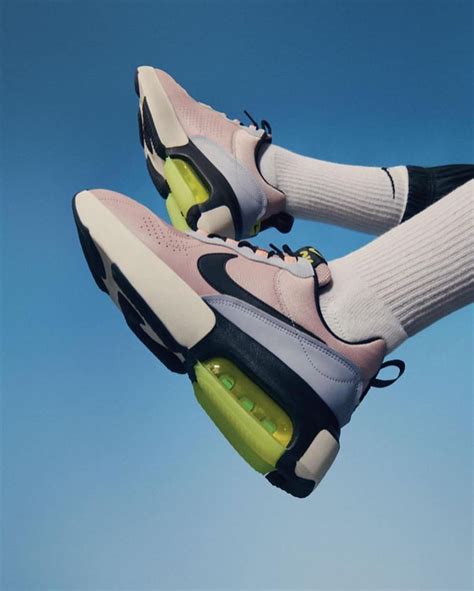 New Arrivals Nike Womens Sneakers April 2020 Popsugar Fashion