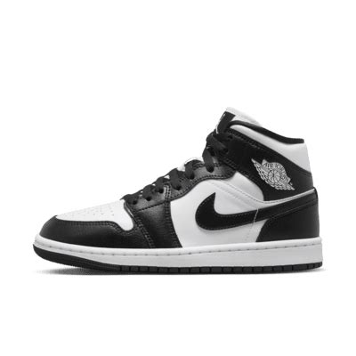 Air Jordan 1 Mid Women's Shoes. Nike CA