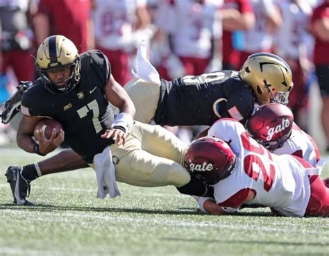 Army QB Jemel Jones named Earl Campbell Tyler Rose Award Week #7 ...