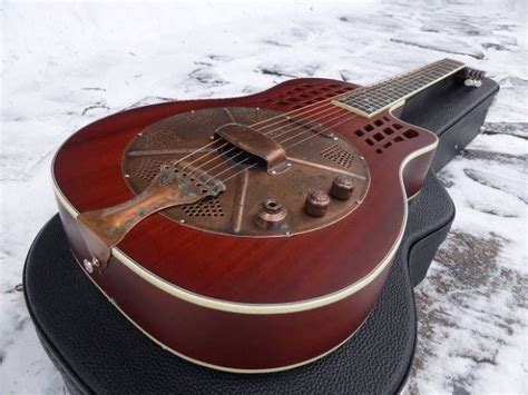 National Resophonic Wood Bodied Resorocket Single Cone Resonator Guitar