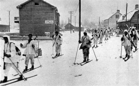 Finnish Soldiers On Skis World War Two World War Two Finland War