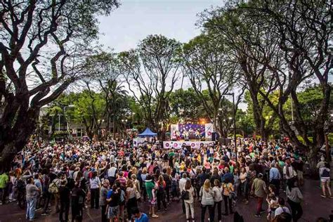 Martínez celebra su 41 aniversario con un picnic para toda la familia