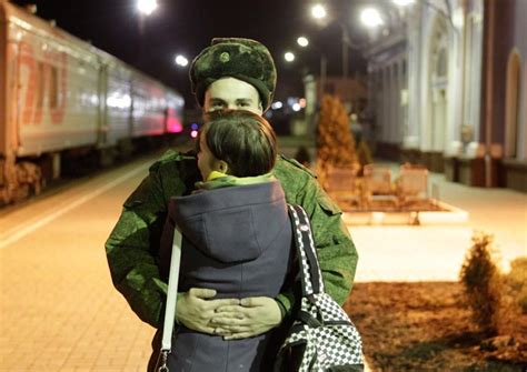 Проводы в армию: приметы, традиции и подарки