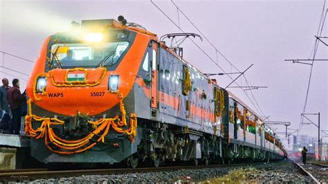 Inaugural Run Of Malda Smvt Bengaluru Amrit Bharat Express Vande