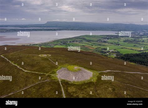 Queen maeve’s cairn hi-res stock photography and images - Alamy