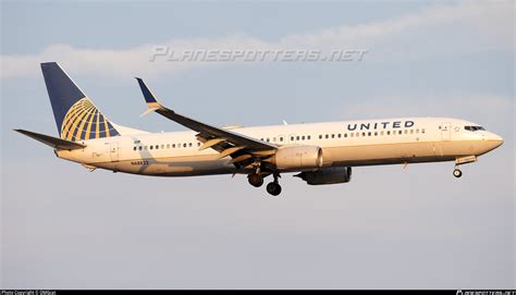 N United Airlines Boeing Er Wl Photo By Omgcat Id