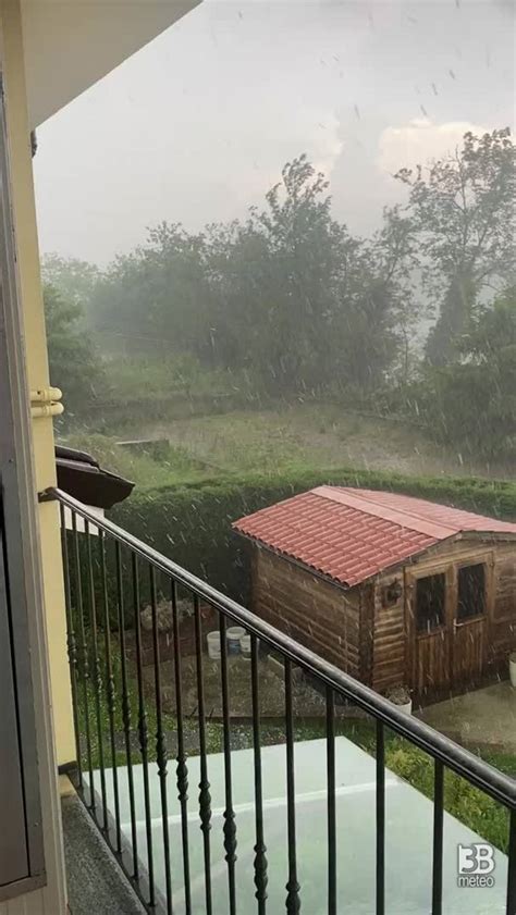 Cronaca Meteo Diretta Piemonte Forti Temporali Con Grandine In