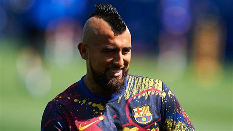 Arturo Vidal: Barcelona midfielder to join Inter Milan | Football News ...