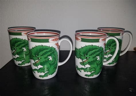 Fitz Floyd Dragon Crest Set Mugs Excellent Condition