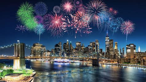 Fireworks In New York Posters Art Prints Wall Murals Motifs