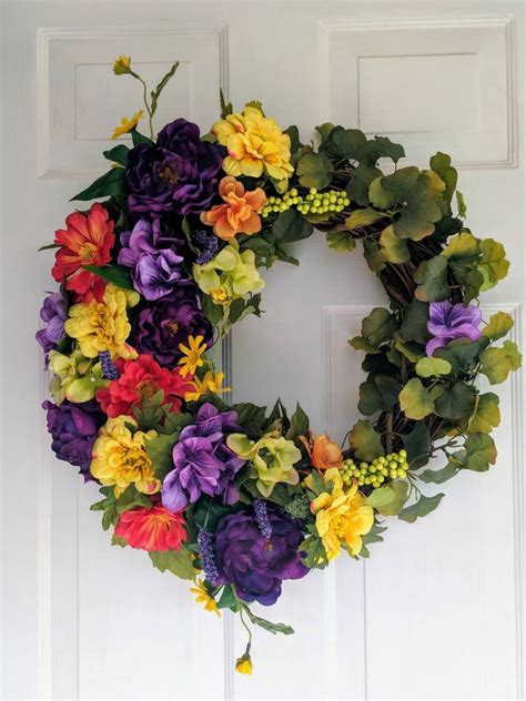 Refreshing Handmade Floral Summer Wreath Designs You Ve Gotta Hang