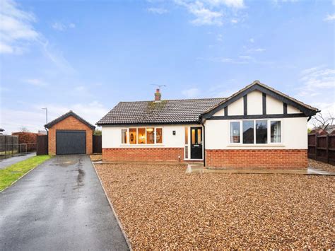 3 Bed Detached Bungalow For Sale In Tudor Park Horncastle Ln9 £