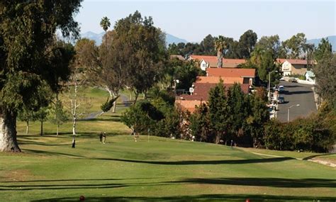 Royal Vista Golf Club: A great place to shore up your short game