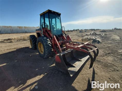 Versatile Bi Directional Wd Tractor Bigiron Auctions