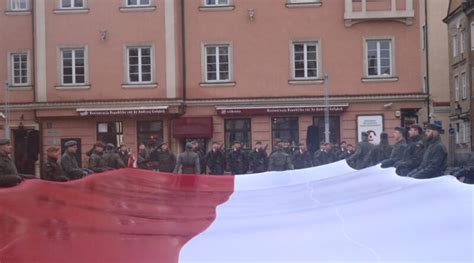 O Nierze Wbot Uczcili Pami Po Poleg Ych Na Misjach Wielkopolska