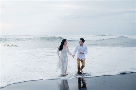 Pantai Nyanyi Lokasi Foto Prewedding Di Tabanan Fotografer