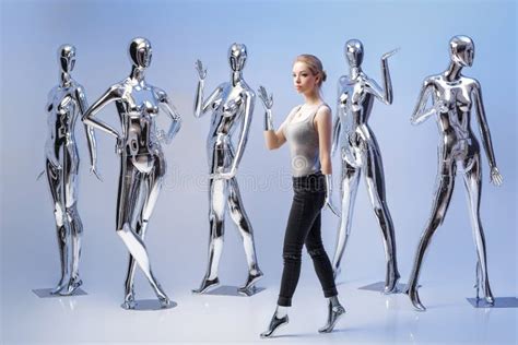 Naked Silver Mannequin Stock Photos Free Royalty Free Stock Photos From Dreamstime