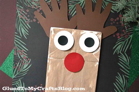 Paper Bag Reindeer Puppet