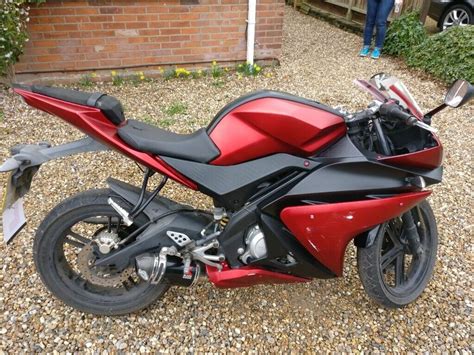 Yamaha Yzf R125 W Blackwidow Exhaust And Blackred Body Kit In