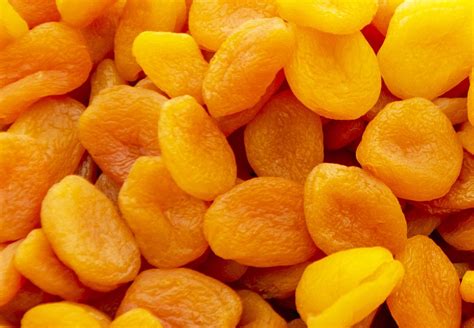 Курага - полезные свойства и калорийность, применение и приготовление ...