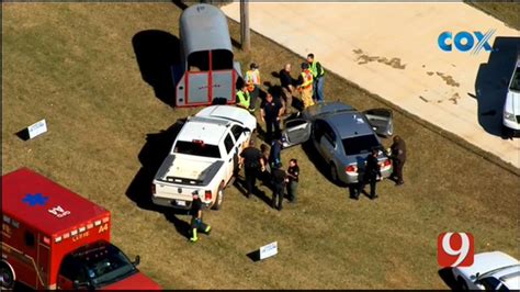 Bob Mills SkyNews 9 Flies Over Suspect S Arrest After Guthrie Police Chase