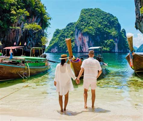 Krabi Private Long Tail Boat Tour To Hong Islands