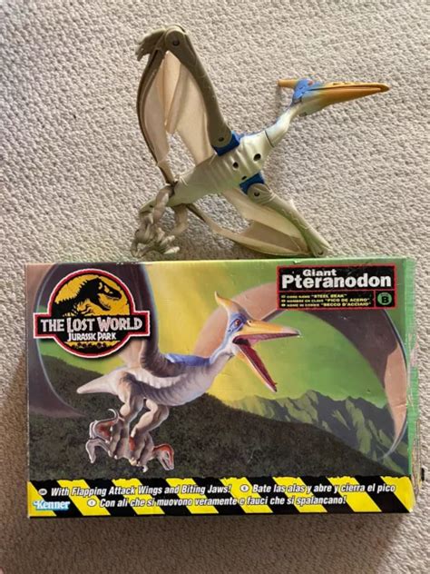 THE LOST WORLD Jurassic Park Giant Pteranodon Steel Beak Kenner Site