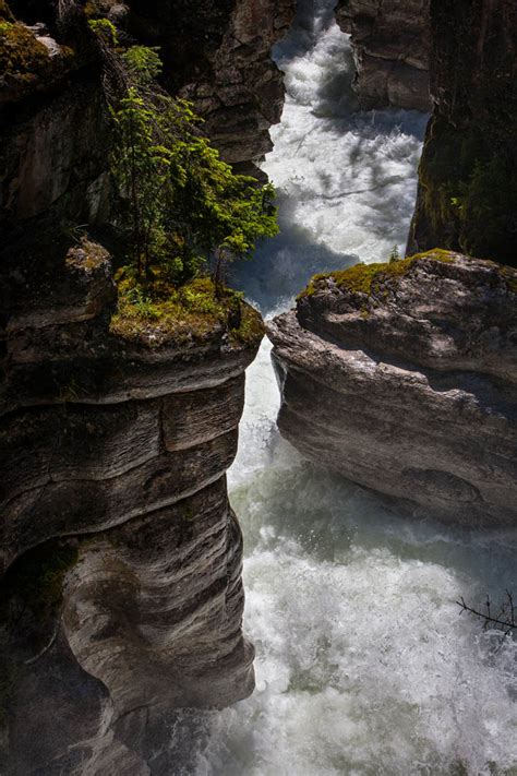 Maligne Canyon Summer