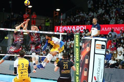 Volley Superlega Modena Espugna Perugia E Va Sul