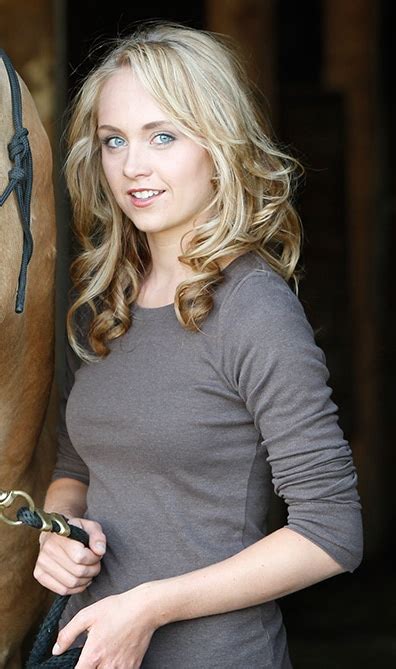 Amber Marshall Biography Height And Life Story Super Stars Bio
