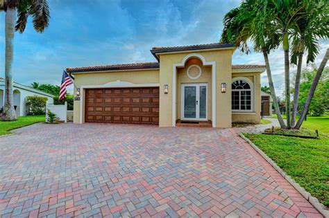 1402 Sw 45th Way Deerfield Beach Fl 33442 Mls Rx 10653820 Redfin