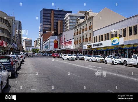 Centro de la ciudad de Windhoek Windhoek es la capital y la ciudad más