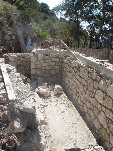 itha stone house  construction