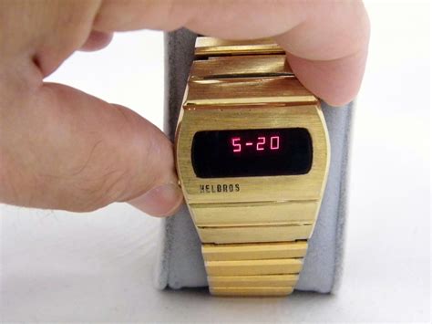 Vintage Helbros Mens Red Led Digital Wrist Watch Made In Usa Circa
