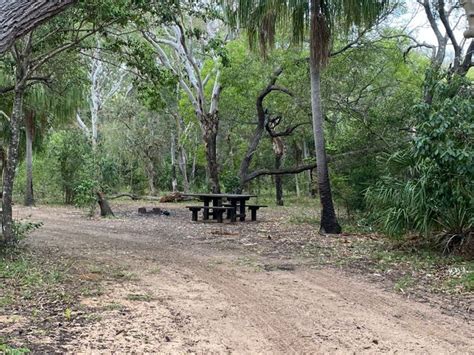 Middle Rock Camping Area Deepwater National Park Campsite At