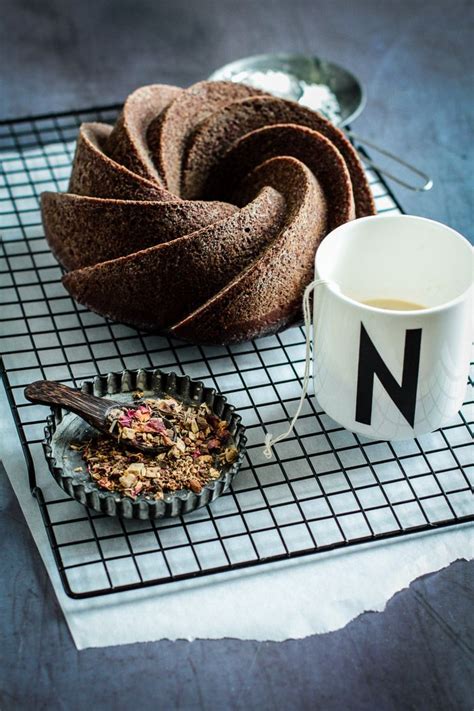 Es herbstelt Schokogugelhupf mit Chai Glasur Süße brötchen Lecker